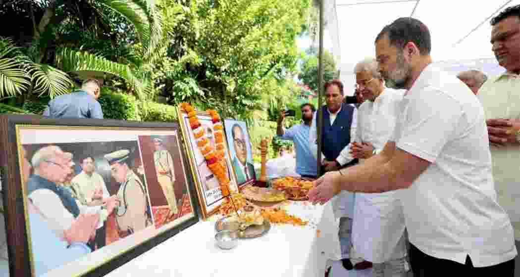 Congress MP Rahul Gandhi paid his condolences to the late Y Puran Kumar in Chandigarh. Congress MP Rahul Gandhi paid his condolences to the late Y Puran Kumar in Chandigarh.