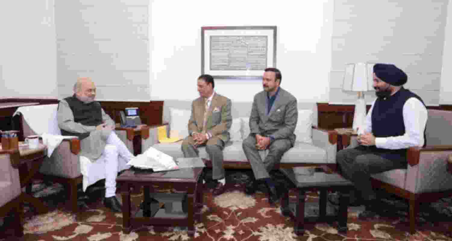 NC MPs call on Home Minister, seek J&K statehood restoration NC MPs call on Home Minister, seek J&K statehood restoration