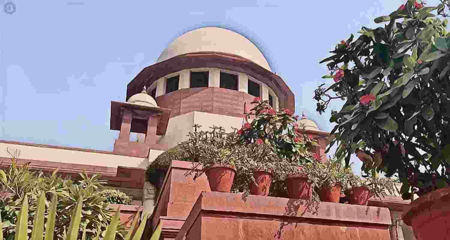 SC orders husband's salary be deducted for wife's maintenance SC orders husband's salary be deducted for wife's maintenance