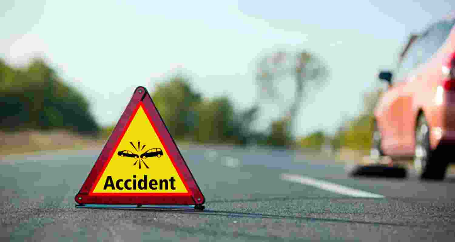 Three dead as speeding rickshaw hits motorcycle in MP's Seoni Three dead as speeding rickshaw hits motorcycle in MP's Seoni
