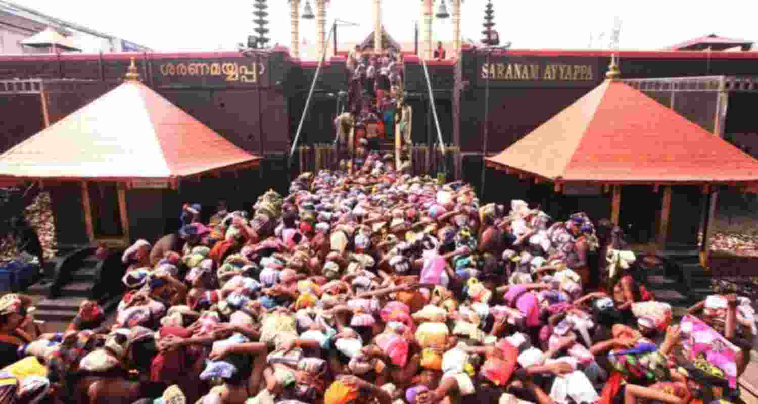 Row over online bookings at Sabarimala for darshan Row over online bookings at Sabarimala for darshan