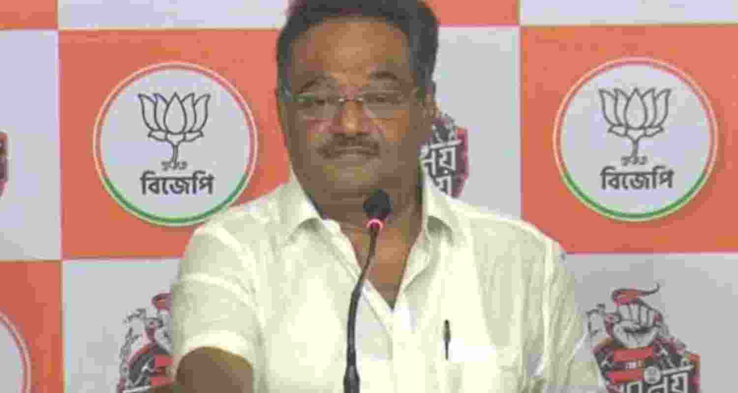 BJP plans statewide ‘Paribartan Yatra’ across West Bengal ahead of 2026 polls, culminating in a Brigade rally likely addressed by PM Modi. BJP plans statewide ‘Paribartan Yatra’ across West Bengal ahead of 2026 polls, culminating in a Brigade rally likely addressed by PM Modi.