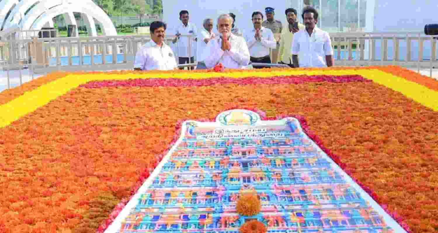 A temple replica atop Kalaignar memorial in Chennai has stirred a political row. A temple replica atop Kalaignar memorial in Chennai has stirred a political row.