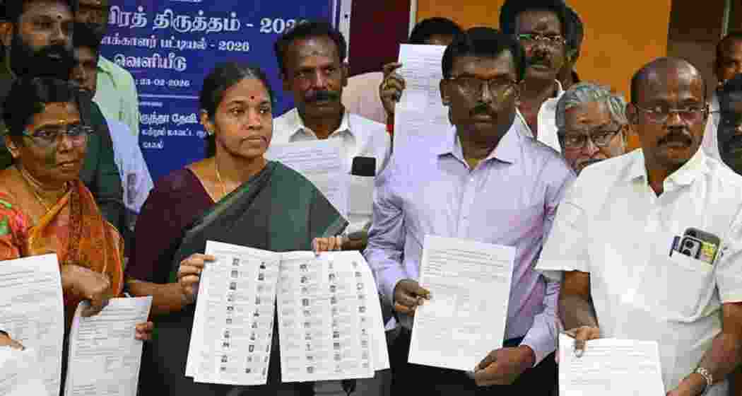Salem District Collector R. Brindha Devi released the final electoral roll in presence of representatives of political parties, following the Special Intensive Revision (SIR) in Salem in Tamil Nadu on Monday. Salem District Collector R. Brindha Devi released the final electoral roll in presence of representatives of political parties, following the Special Intensive Revision (SIR) in Salem in Tamil Nadu on Monday.