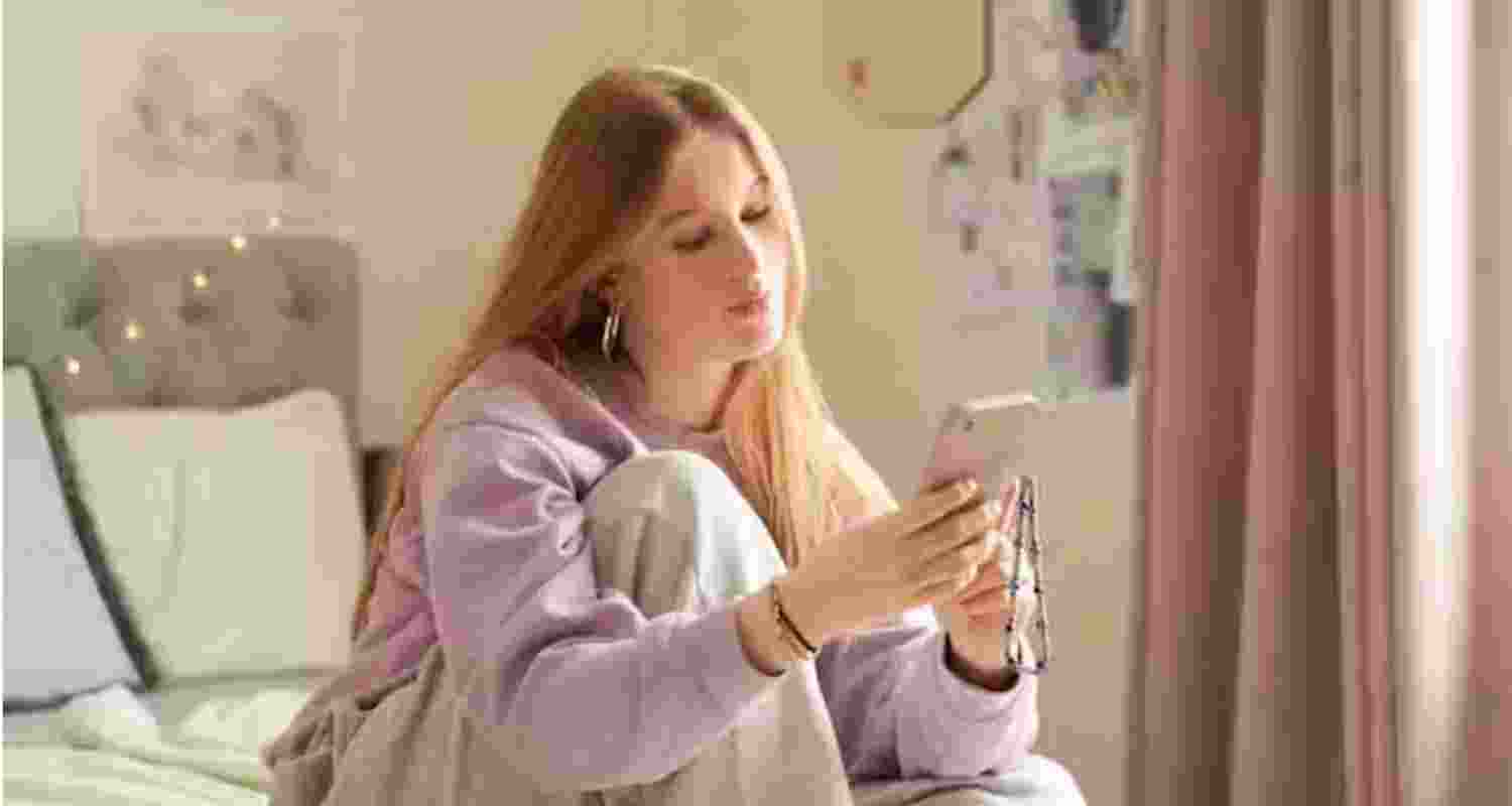 Online body shaming may seem like just words on a screen. But if we want the next generation to grow up confident and well, we need to take it seriously. Online body shaming may seem like just words on a screen. But if we want the next generation to grow up confident and well, we need to take it seriously.