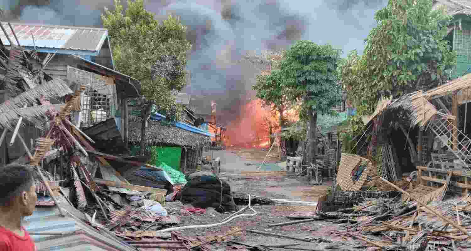 Rakhine air strikes highlight Myanmar humanitarian crisis. Rakhine air strikes highlight Myanmar humanitarian crisis.