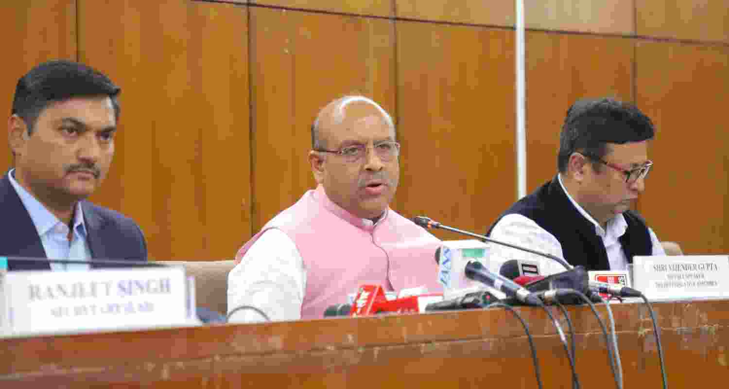 Speaker Vijender Gupta appoints Delhi Assembly finance heads. Speaker Vijender Gupta appoints Delhi Assembly finance heads.