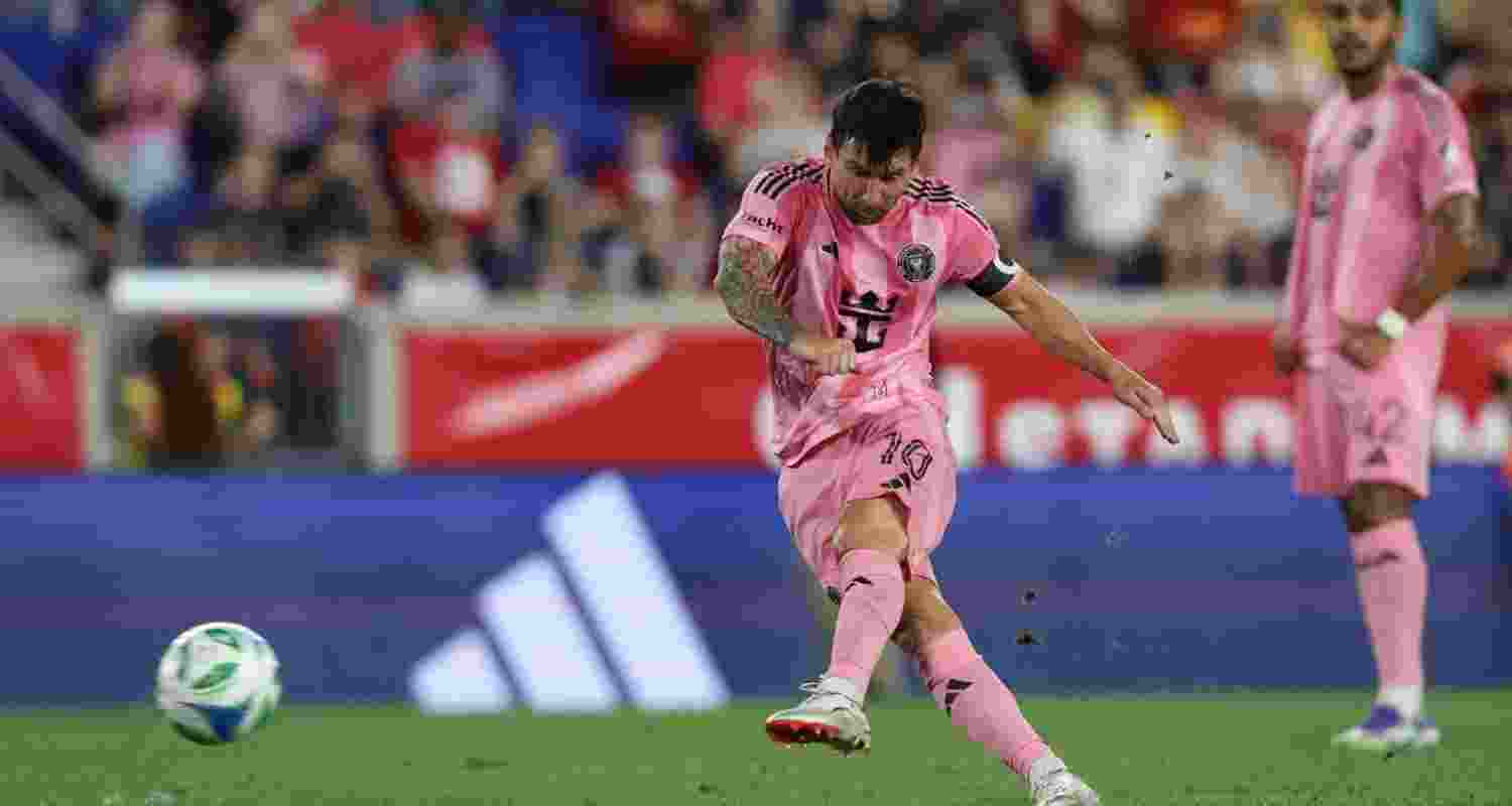 Messi, Segovia Shine in Miami’s 5-1 Rout of Red Bulls. Messi, Segovia Shine in Miami’s 5-1 Rout of Red Bulls.