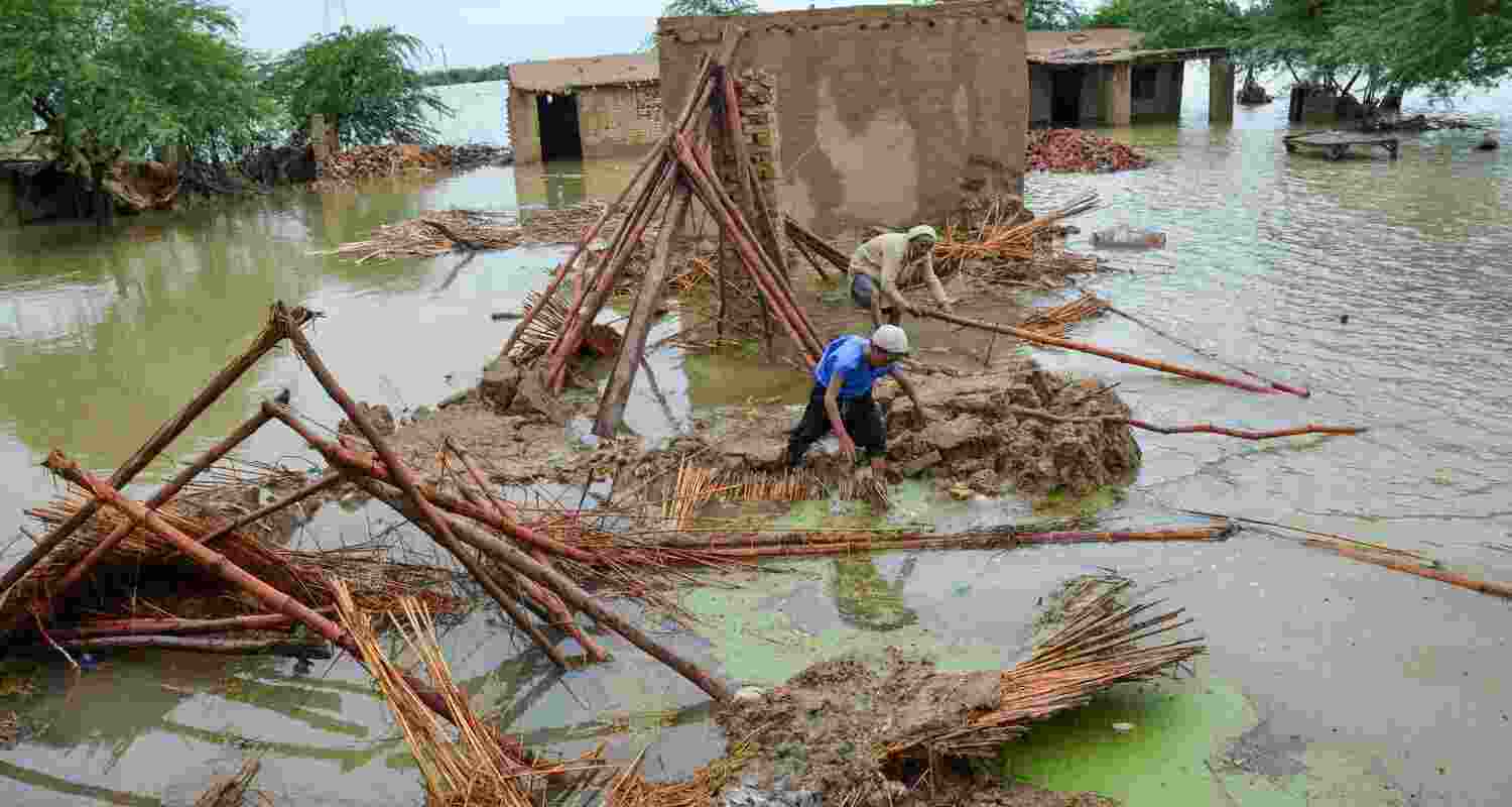 Pakistan Braces for More Rains as Death Toll Rises to 271. Pakistan Braces for More Rains as Death Toll Rises to 271.