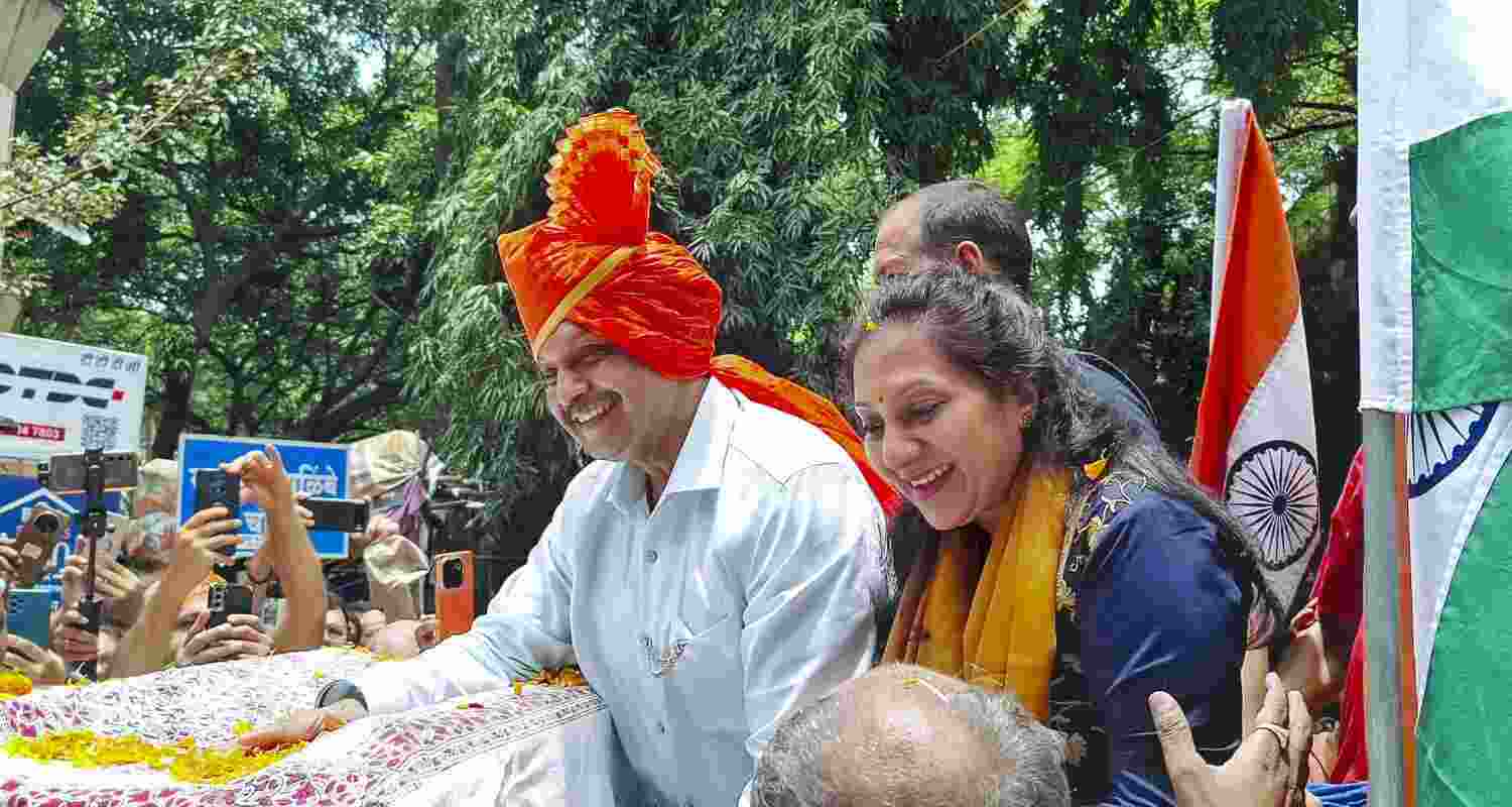 Acquitted Purohit Returns To Pune Society To Grand Welcome. Acquitted Purohit Returns To Pune Society To Grand Welcome.