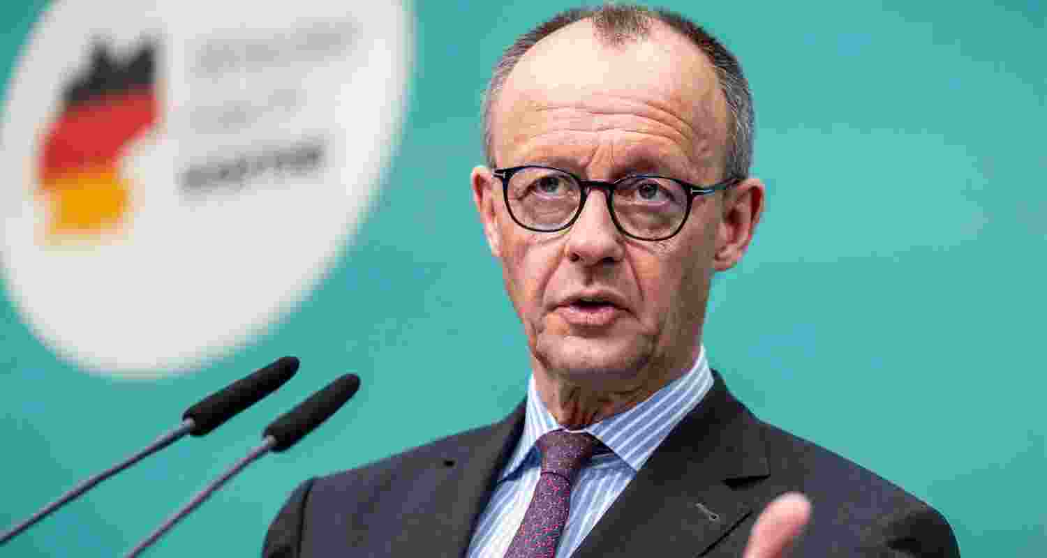 Germans express dissatisfaction with Merz and ruling coalition. Germans express dissatisfaction with Merz and ruling coalition.