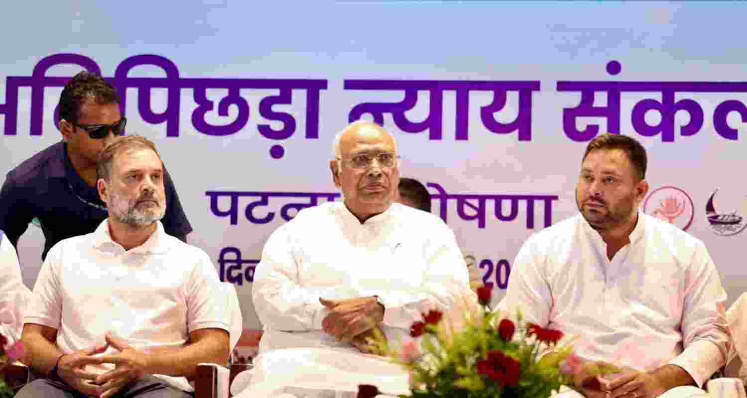 Right now, the bone of contention between the otherwise two staunch allies is the announcement of the Chief Ministerial candidate by the Mahagathbandhan (grand alliance). Right now, the bone of contention between the otherwise two staunch allies is the announcement of the Chief Ministerial candidate by the Mahagathbandhan (grand alliance).