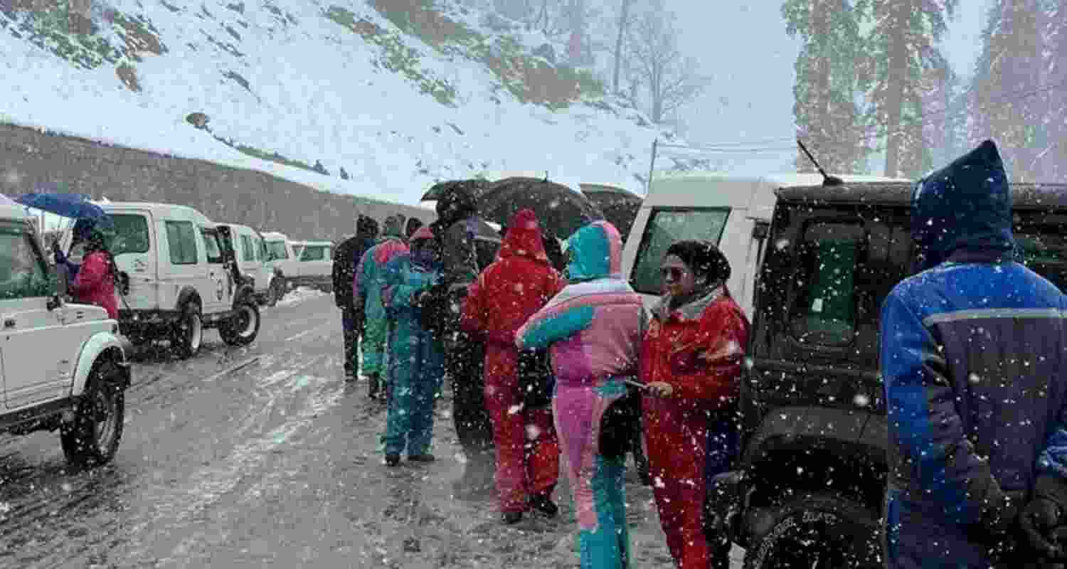 Along with snowfall, several regions in Himachal Pradesh experienced significant rainfall. Along with snowfall, several regions in Himachal Pradesh experienced significant rainfall.