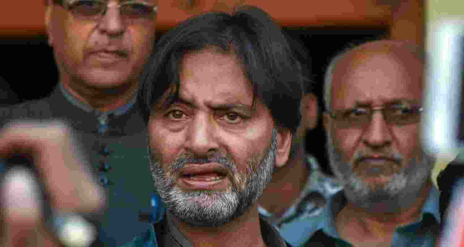 Separatist leader Yasin Malik being presented in court. File photo. Separatist leader Yasin Malik being presented in court. File photo.